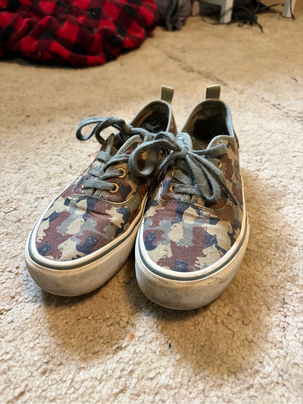 Tom’s Cute Camouflage Cats Shoes